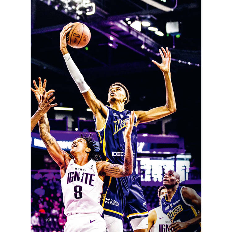 文班亞馬:詹皇驚呼外星人,邁向NBA狀元的獨家內幕,籃壇新王者的寫真傳記 文班亞馬:詹皇驚呼外星人,邁向NBA狀元的獨家內幕,籃壇新王者的寫真傳記