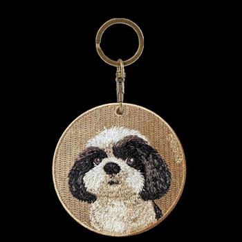 Emjour雙面刺繡吊飾 - 黑白西施犬
