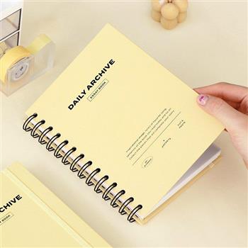 ICONIC 線圈每日計畫本 Daily archiving book 01 Custard