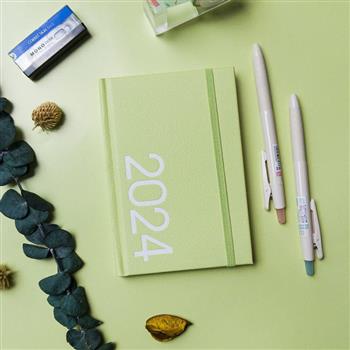 2024年50K玩色精裝八分割週誌-春梅綠