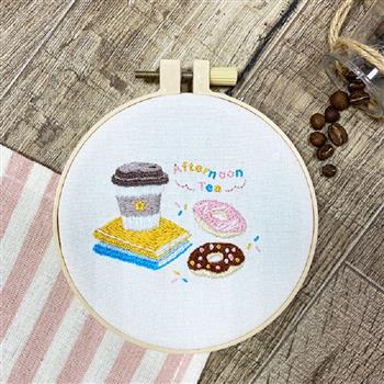 咖啡時光刺繡──悅讀咖啡香（附超值全材料包套組，含完整教學影片＋原寸繡圖）