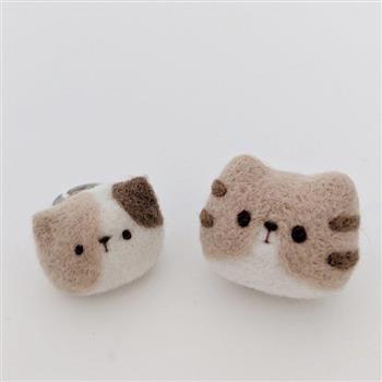 奶茶花貓羊毛氈材料包套組：附別針、戒台，全程影音教學