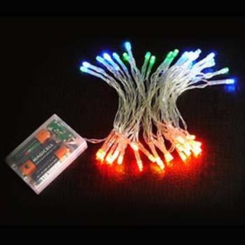 聖誕燈 LED燈串50燈電池燈 (四彩色光/透明線) (高亮度又環保) YS-XLB050001【金石堂、博客來熱銷】
