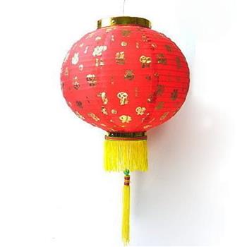 【摩達客】農曆春節12吋百福字大紅綢布燈籠（一組兩入）【金石堂、博客來熱銷】