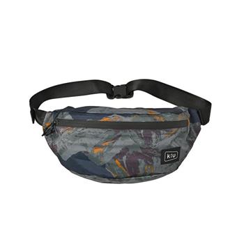 日本KIU 84367 祥獅山 大容量胸腰包 防潮防潑水 (男女適用)