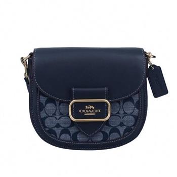 COACH 滿版LOGO翻蓋皮革馬鞍斜背包-丹寧深藍