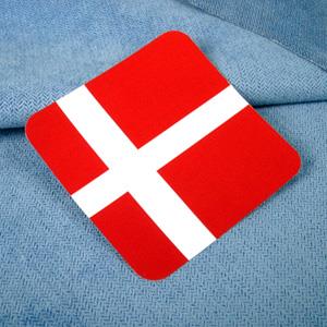 【國旗商品創意館】丹麥國旗方形抗ＵＶ、防水貼紙／Denmark／世界多國款可選購