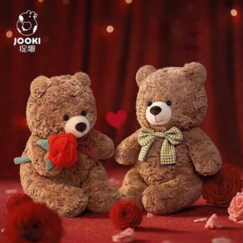 【JOOKI 捉趣】精品娃娃玩偶 玫瑰小熊(28.5cm)【贈品牌束口袋】