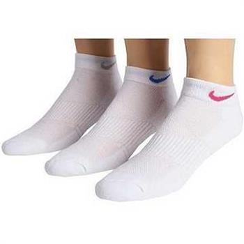 Nike 2015女時尚舒適低切白色運動短襪3入組【金石堂、博客來熱銷】