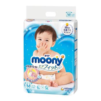 【滿意寶寶】Moony 日本頂級版紙尿褲M （64片 X 4包/箱購）【金石堂、博客來熱銷】