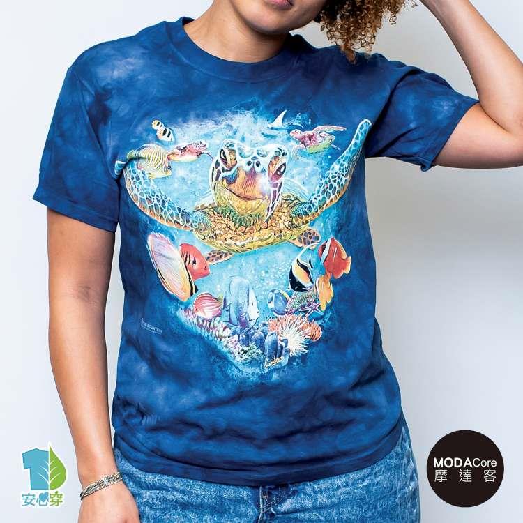 摩達客－預購－美國進口The Mountain  海底總動員大海龜 純棉環保藝術中性短袖T恤