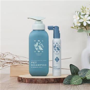 【歸毛家族】寵物肌膚救星 - 皮在癢方案：舒敏/花萃洗毛乳＋1號護膚噴液【歸毛家族】寵物肌膚救星 - 皮在癢方案：舒敏/花萃洗毛乳＋1號護膚噴液