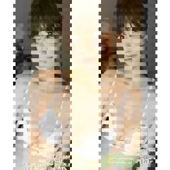 【電子書】大澤玲美「清純卻性感」