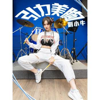 【電子書】引力美胸劉小牛