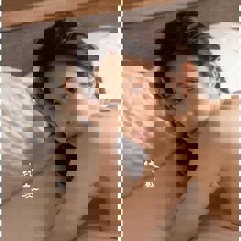 【電子書】鄭家純 十週年紀念寫真「28純熟」