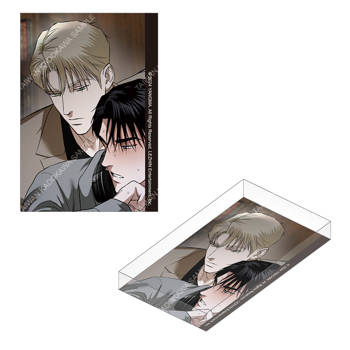 FLASHLIGHT(漫畫) 壓克力飾牌 B