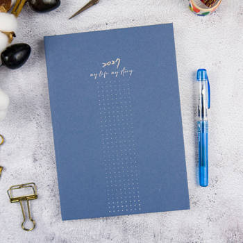 2027年25K暮光之絮軟背精裝八分割週誌-薰衣草